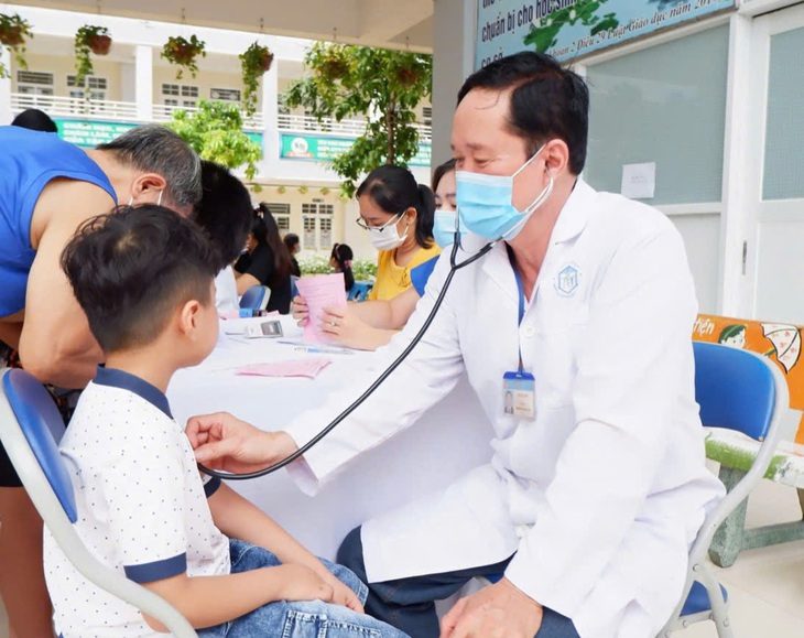 040ed02755ccf292abdd-17257562266201771804224 1.156 trẻ đã được tiêm vắc xin sởi trong trường học - Ảnh 1.