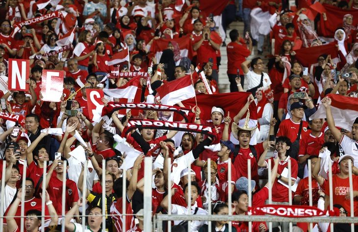 2024-10-10t152920z93430666up1ekaa170u4urtrmadp3soccer-worldcup-bhr-idn-report-17290304892821115657545 Bị cổ động viên Indonesia khủng bố, Bahrain xin đổi địa điểm thi đấu ở vòng loại World Cup 2026 - Ảnh 1.