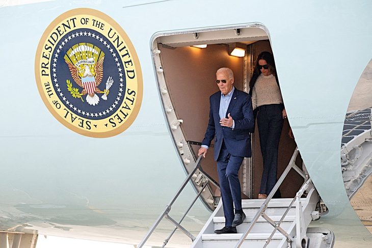 afp2024111436mj8uuv1previewperuusdiplomacysummitapecbiden-read-only-17317187754841119190735 APEC chuẩn bị cho thời kỳ Trump 2.0 - Ảnh 1.