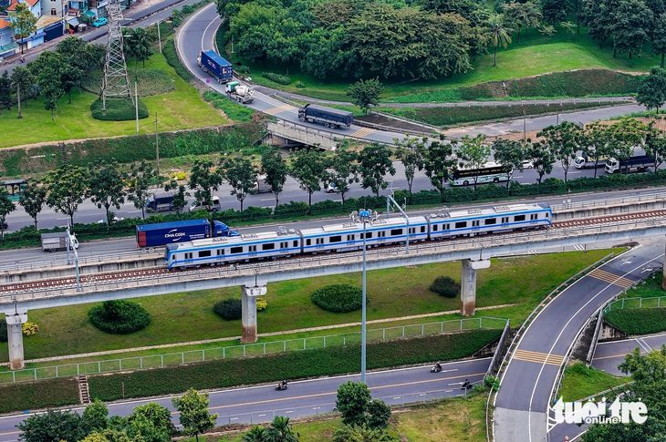 base64-17300399598061110982299 Nước rút 50 ngày đêm, quyết đưa metro số 1 vận hành vào ngày 22-12 - Ảnh 1.