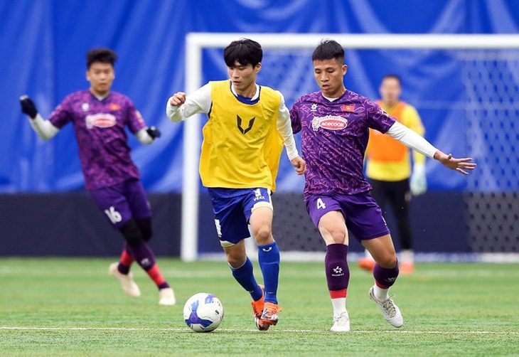 bui-tien-dung-ngay-27-11-read-only-17327629057401620831023 ASEAN Cup 2024: Hoàn thiện hàng thủ cho tuyển Việt Nam - Ảnh 1.