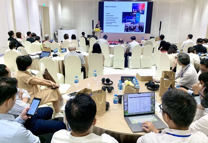 hoi-thao-svqt-1733370071218891943712 22.000 sinh viên quốc tế học tập tại Việt Nam, quá thấp so với mục tiêu của Chính phủ - Ảnh 1.