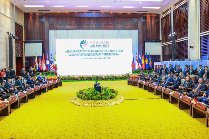 thu-tuong-aipa-2-17284769160681447546269 ASEAN có thể dẫn dắt ngành công nghiệp bán dẫn - Ảnh 1.