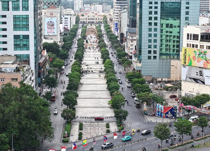 z57274881431012d4e6adcdf5e24cb56f1e155d9c3c069-17295698530141212524816 Bảng giá đất ở mới của TP.HCM tiệm cận 50% giá thị trường - Ảnh 1.